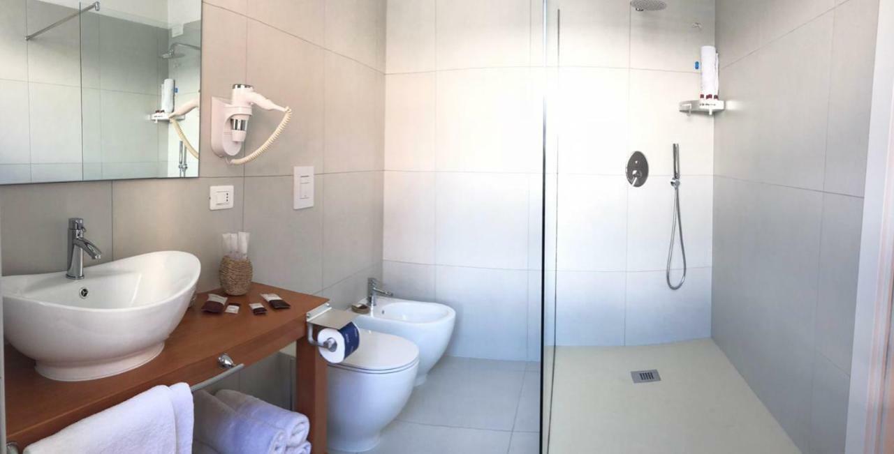 B&B Sosta Flegrea Napels Buitenkant foto